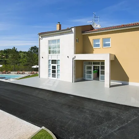 Resort Cize 4*
